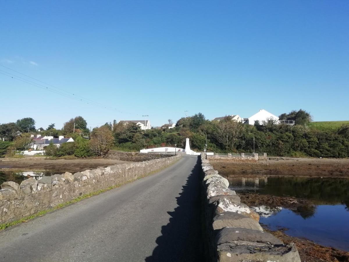 Pier Road Cottage, Croagh Patrick ウェストポート エクステリア 写真